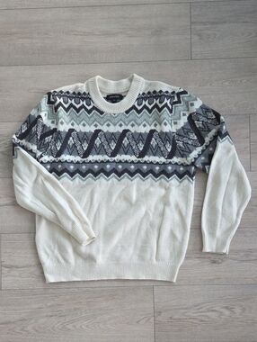 RW&CO. Crewneck Sweater